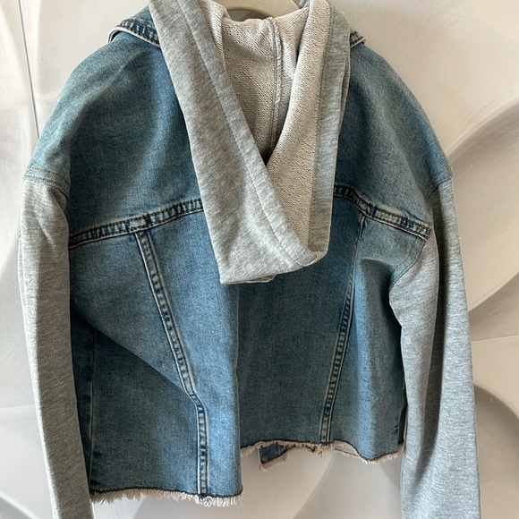Treasure And Bond Kid's Denim & Fleece Hooded Jacket! - Picture 7 of 8
